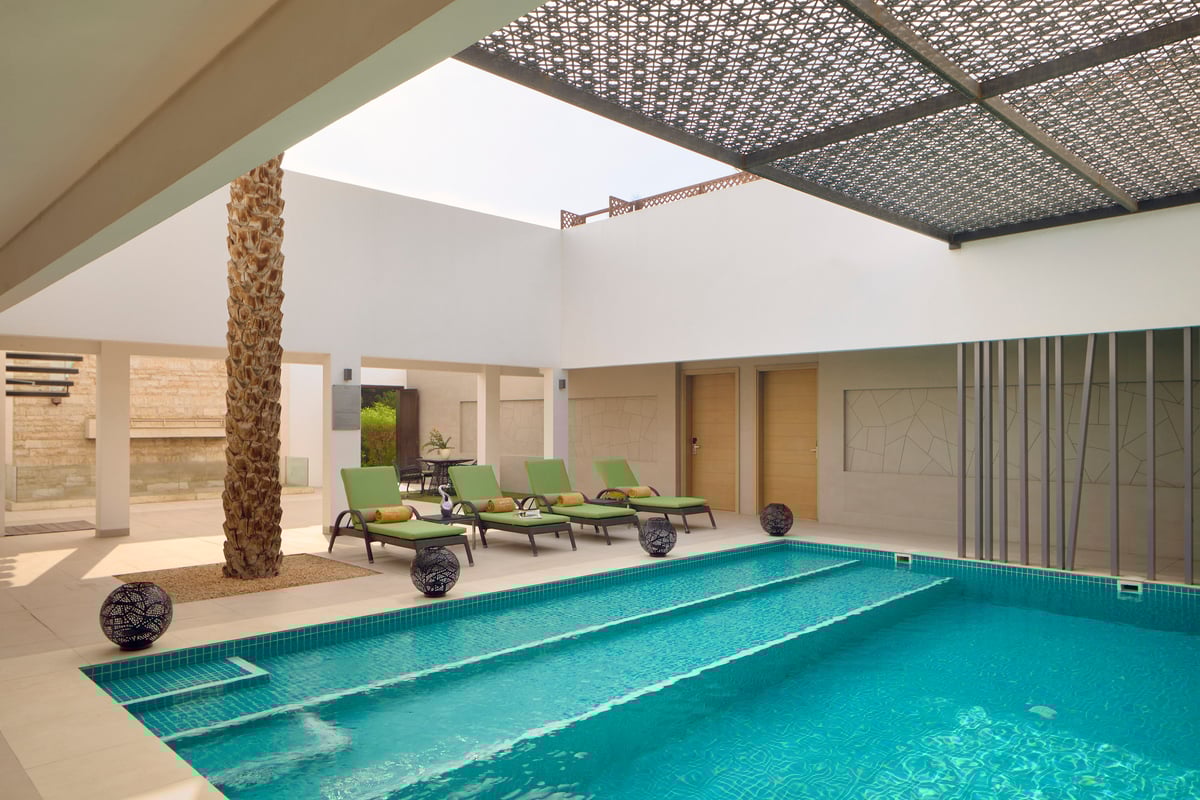 Book a Luxury Villa Melia Desert Palm Dubai